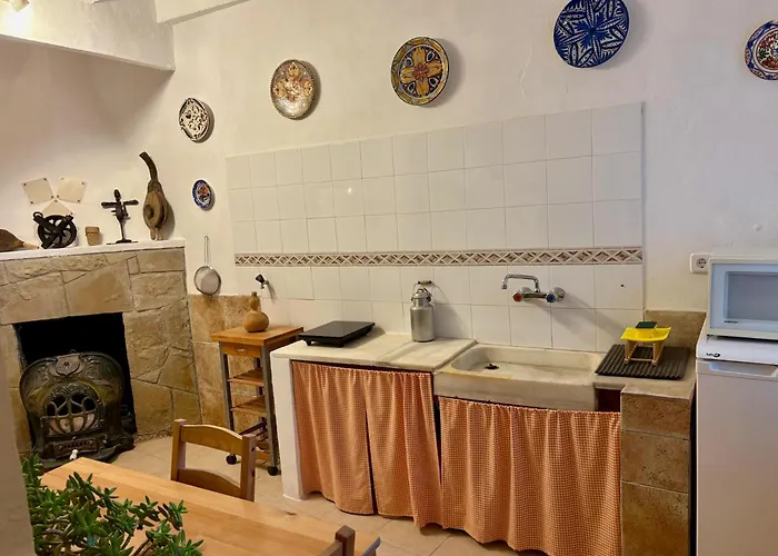 Casa Aneja Collbató